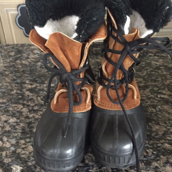 WOMEN’S SOREL SUEDE FAUX FUR TOP FELT - Picture 3 of 4